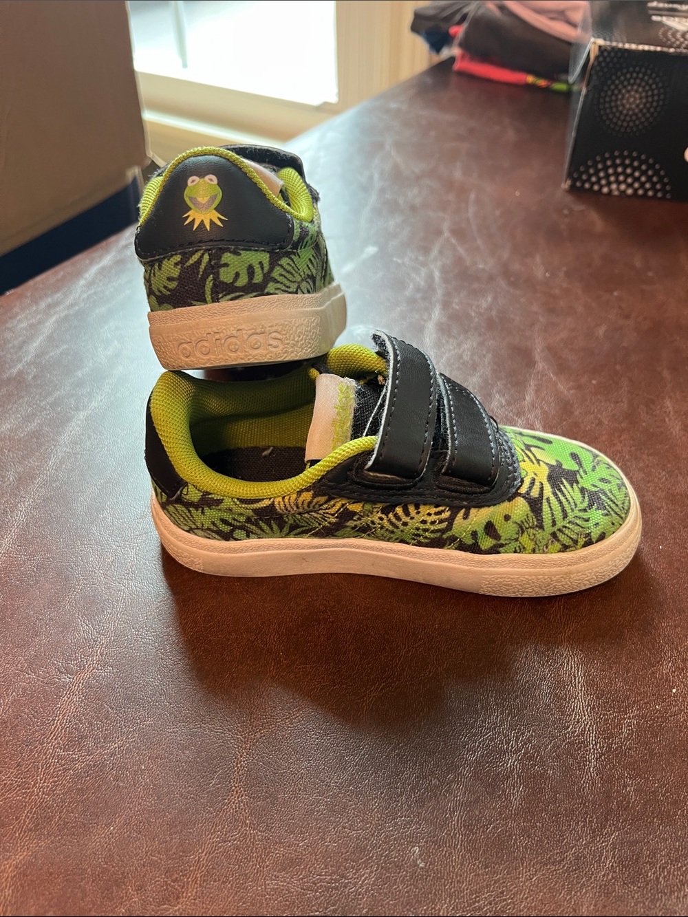adidas Limited Edition Kermit the Frog / Muppet Sneakers EUC